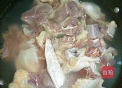 清补凉煲鸭的做法图解1