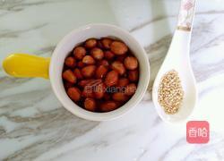 花生米拌菠菜的做法图解2