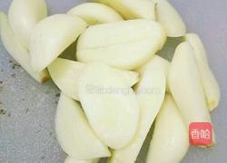 花生香菇焖猪脚的做法图解2