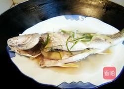 清蒸海鲈鱼的做法图解6