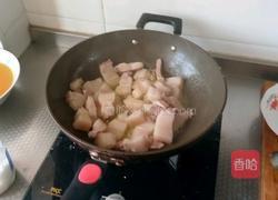 红烧肉闷鸡蛋的做法图解9