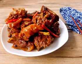 腊猪蹄烧牛排骨[图]