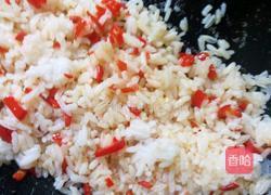 红尖椒酱油炒饭的做法图解4