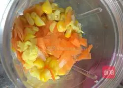 Baby Shrimp Wonton Recipe Illustration 3