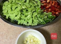 凉拌苦瓜的做法图解2