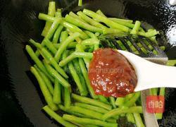 酱焖油渣豆角的做法图解5