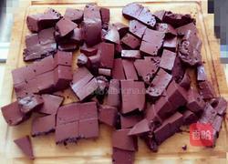 猪血油条虾米汤的做法图解2