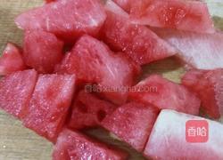 西瓜仙桃汁的做法图解3