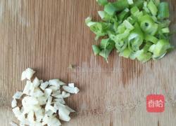 香菇油麦菜的做法图解5