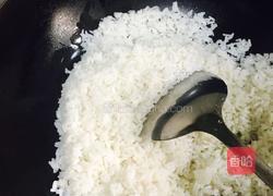 虾仁蛋炒饭的做法图解8