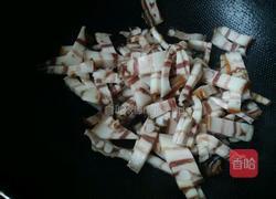 腊肉 酸菜面条的做法图解2