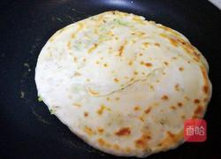 油渣葱饼的做法图解15