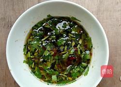 凉拌木耳香菜的做法图解7