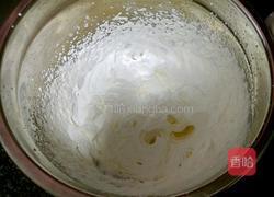 巧克力树桩蛋糕的做法图解3