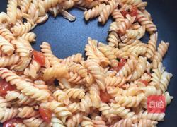 番茄味螺旋丝意大利面的做法图解10