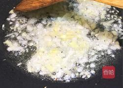 韩式五花肉炒辣白菜的做法图解4