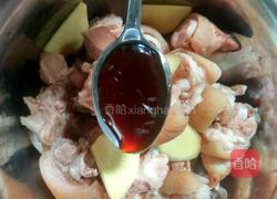 电饭锅酱油猪脚的做法图解6