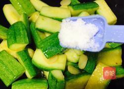 蒜香云南小瓜的做法图解5