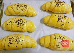 蜜豆牛角包的做法图解16