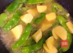 特色土豆炖豆角的做法图解5