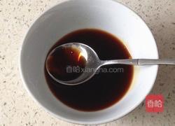 嫩生姜炒五花肉的做法图解2