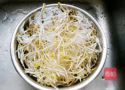 炒绿豆芽的做法图解1