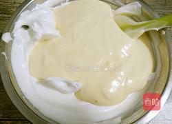 抹茶旋风蛋糕卷的做法图解14