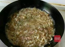 酸菜炒五花肉的做法图解7