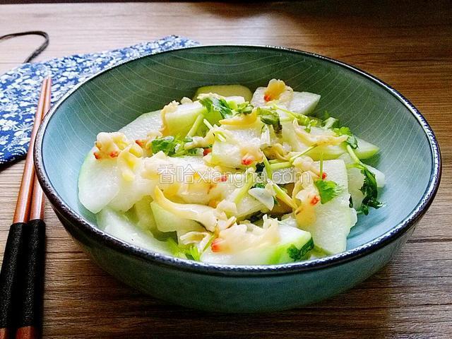 蛏子炒嫩冬瓜