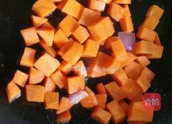 什锦炒饭的做法图解5