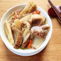 油螺煲鸡汤