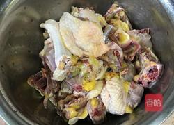 清炖土鸡的做法图解1
