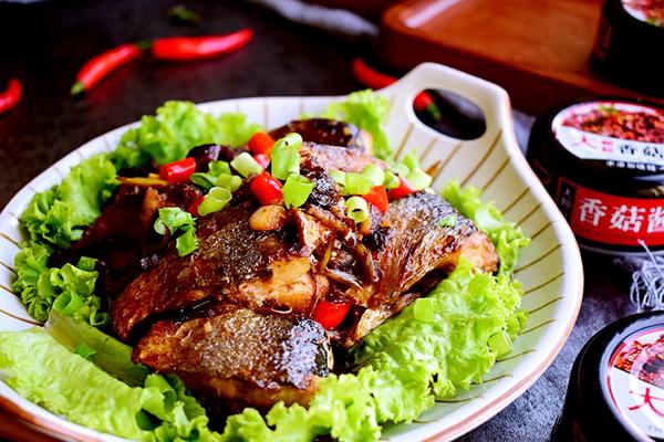 香菇酱焖沙丁鱼