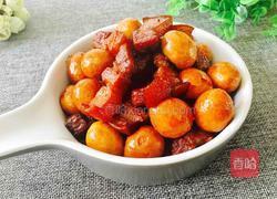 鹌鹑蛋红烧肉的做法图解1