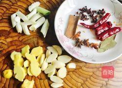 鹌鹑蛋红烧肉的做法图解5