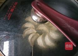 煎锅贴饺的做法图解9