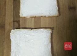 鸡蛋番茄黄瓜全麦三明治的做法图解2