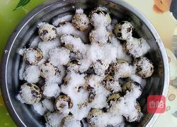 盐焗鹌鹑蛋的做法图解7