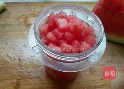 西瓜沙冰的做法图解2