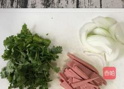 桔梗拌火腿肠的做法图解2