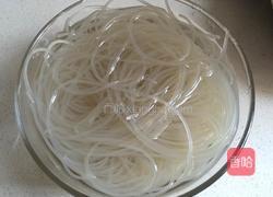 肉末粉丝的做法图解2