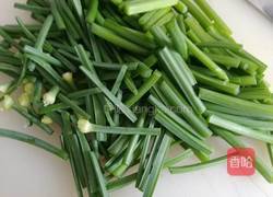 韭菜苔炒黄鳝的做法图解3