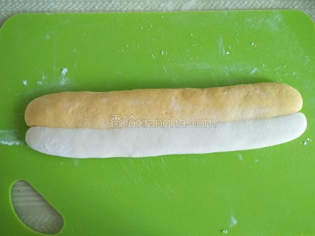 两个长条粘在一起如图