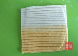 双色贝壳花卷的做法图解12