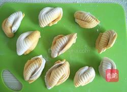 双色贝壳花卷的做法图解16