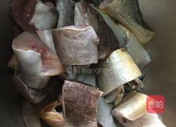 酱杂鱼的做法图解2