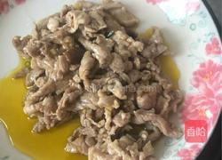 韭黄炒瘦肉的做法图解6