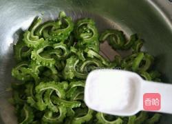 凉拌双瓜的做法图解2