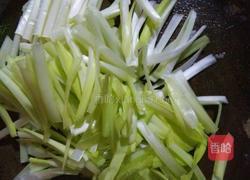 韭菜黄炒鸡蛋的做法图解1