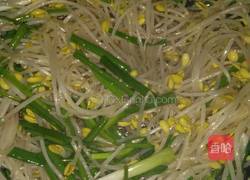 黄豆芽炒葱的做法图解4